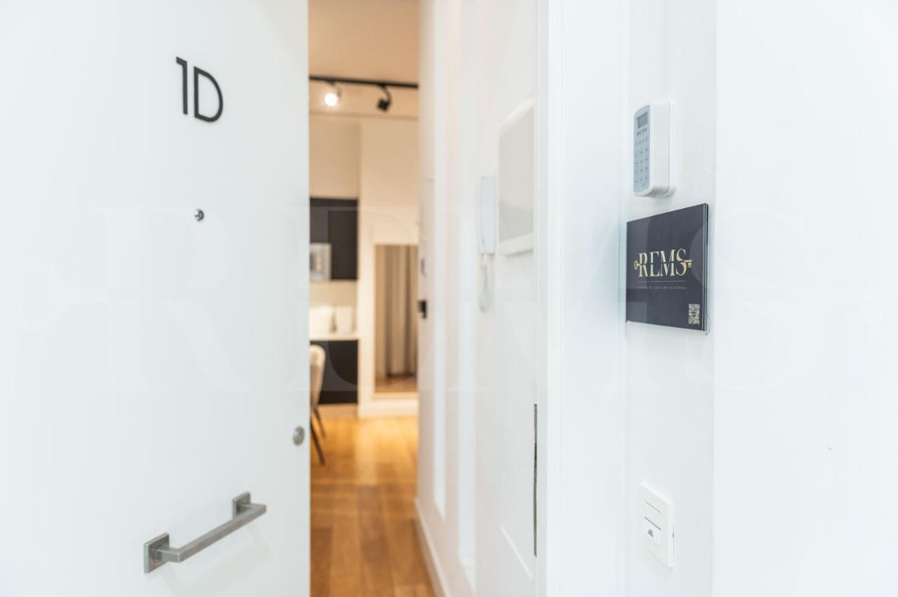Apartament Elegant In The Heart Of By Rems *